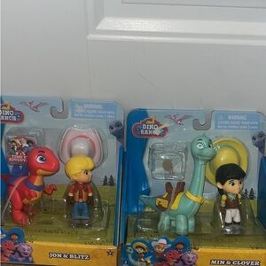 Jon & Blitz and Min & Clover Toy Set